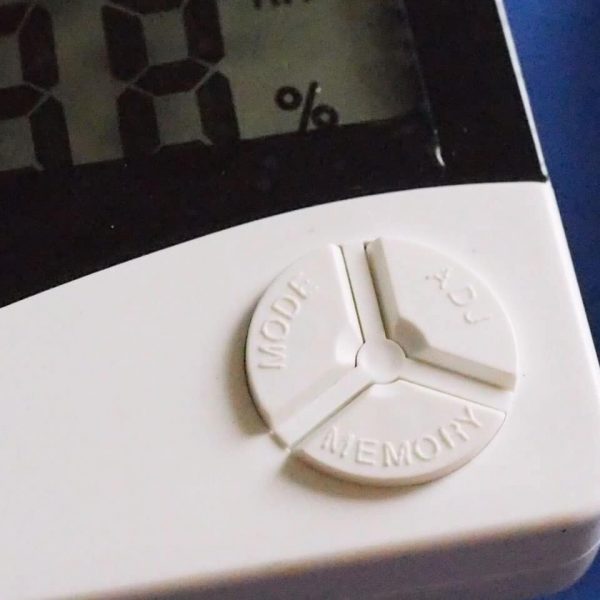 HTC-2 Thermo Hygrometer - Image 2